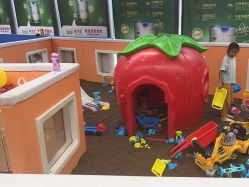 -孩子王童乐园(马群店)