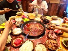 -赵美丽·重庆社区火锅·直营店(火车东站·中豪国际店)