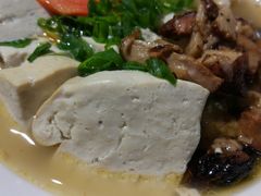 -蓝田九大碗民俗食府(蓝田店)