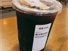 -星巴克(北京南站2B检票口)
