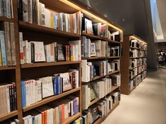 -茑屋书店(天目里店)
