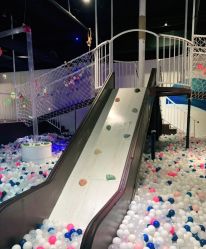 -塔塔王国·主题儿童游乐园(奥城商业广场店)