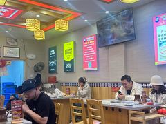 -阿婆情腊排骨火锅(金虹路店)