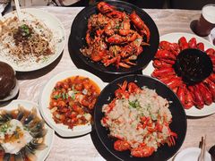 -巴厘龙虾·榜首油焖大虾(音乐学院·沿江酒馆店)