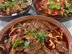 -小卫香辣面馆(老二中老大门店)