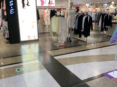 -上海置地广场(南京东路店)