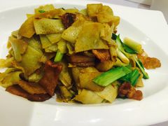 -沙龙宴(夷陵广场店)