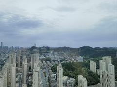 -大连星海皇冠假日酒店