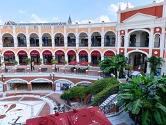 -佛罗伦萨小镇广佛名品奥特莱斯(疏港路店)