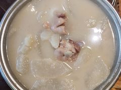 排骨藕汤-刘胖子家常菜·蹄花焖藕(中南店)