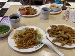 -梦航彩虹之约自助餐厅(华府天地店)
