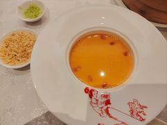 生拆龙虾汤泡饭-酌宴府The China Club·广州万富希尔顿酒店(云城东路店)