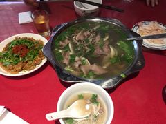 -谢老五跷脚牛肉·非遗传承店
