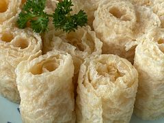 -左庭右院鲜牛肉火锅(浦江欢乐颂店)