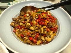 -佬麻雀·剁椒鱼头(京基KK One店)