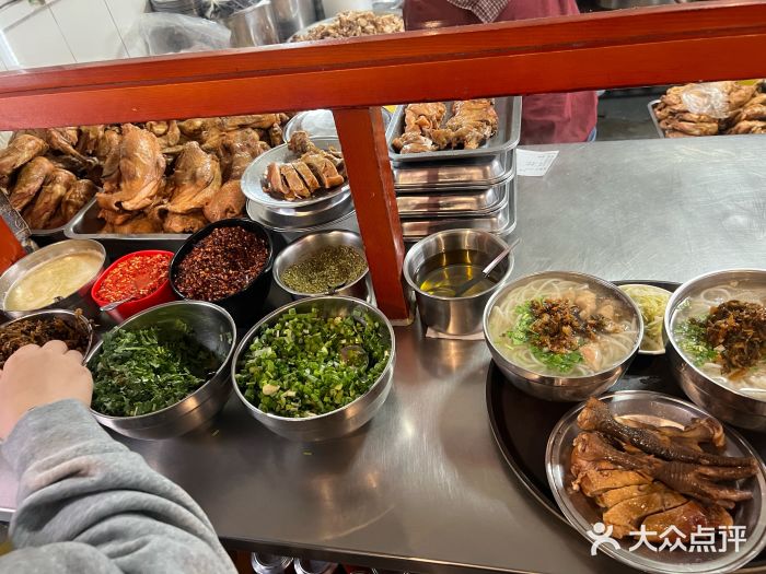 齐记土鸡米线图片