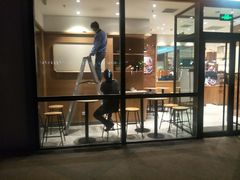 门面-面包新语(上地华联店)