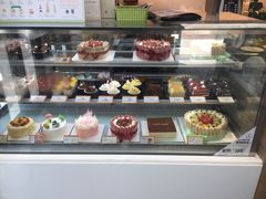 面包甜点陈列柜-KenGee仟吉(吉庆街店)