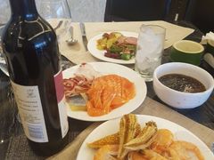 -东方红海鲜百汇(国际大厦店)