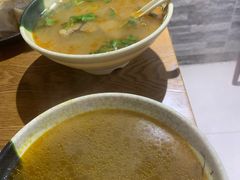 -黄阿姨锅贴大王(万航渡路店)