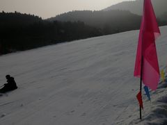 -济南卧虎山滑雪场
