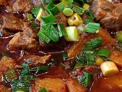 牛腩炖土豆-民间小灶(亭林店)