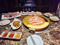 -猪啊牛呀羊啊铜盘烤肉(正大广场店)