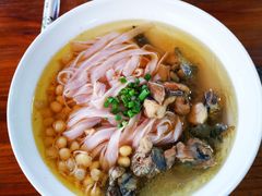 乌骨鸡米干-阿娇魏道(傣味小吃普洱特色店)