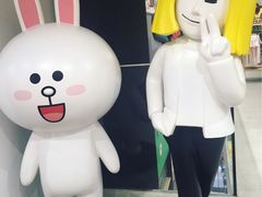 -LINE FRIENDS Garosu-gil Flagship Store