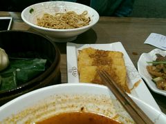-蓉李记成都名小吃(二七万达店)