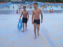 -欢乐水魔方水世界