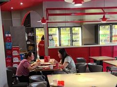 -郑东靓靓虾馆·金牌油焖大虾(天泽街店)
