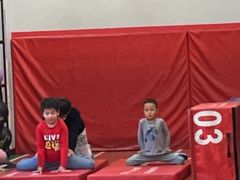 -悦动体能篮球羽毛球网球(三里河店)