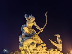 -巴陵广场