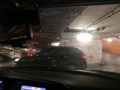 iphone_upload_pic-Iapm环贸地下车库