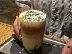 -Common Table · Brunch & Coffee