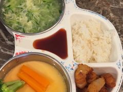 -前海沿·青岛菜(李沧万达店)