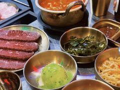 -釜山火炉·海鲜烤肉(紫藤路店)