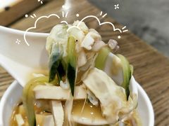酸辣汤-潮庭·大连海鲜·炭火烧烤·扇贝王(大连店)