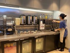 -春丽小马(济南恒隆广场店)