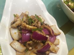 -鹊华居·地道鲁菜·海鲜·融合味(大明湖店)