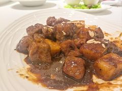 -品悦酒店(三林古镇店)