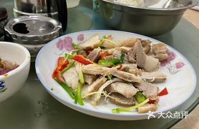 Steamed Pig Intestine with Vermicelli