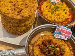 -灵芝妹子海鲜米线(劳动公园店)