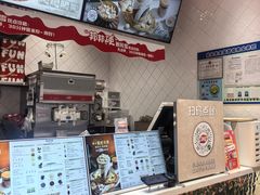 -DQ·蛋糕·冰淇淋(大宁国际商业广场店)