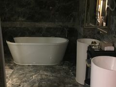 -榛悦隆堡成都酒店(春熙路太古里店)
