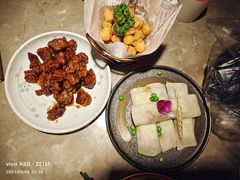 -新白鹿餐厅(金鹰新街口店)