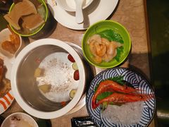 -V-ONE西雅图海鲜自助餐厅(仓山万达广场店)