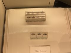 -Tiffany & Co.蒂芙尼
(广州太古汇店)