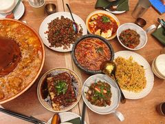 -浩海火燒雲傣家菜(芮欧百货店)